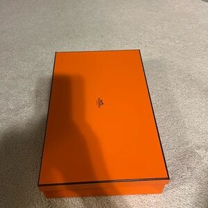 Hermes box